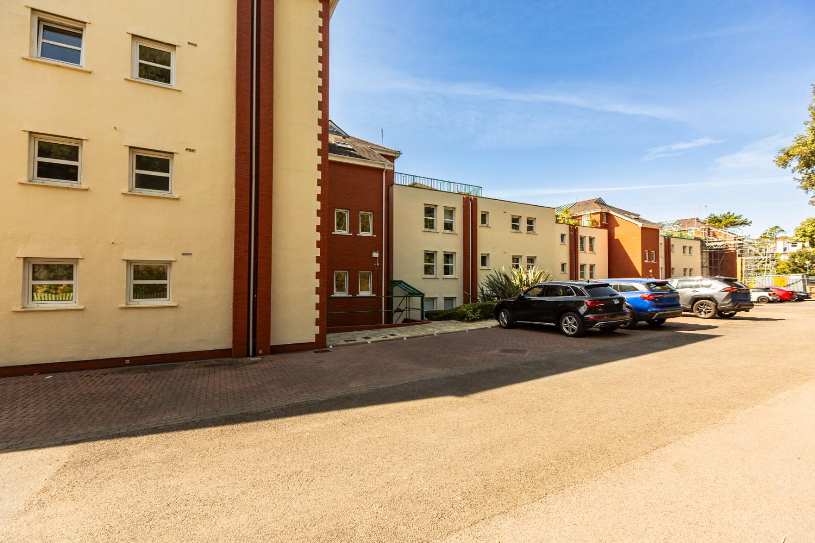 Caswell Bay Court, Caswell Road, Caswell, Swansea, SA3 4RY